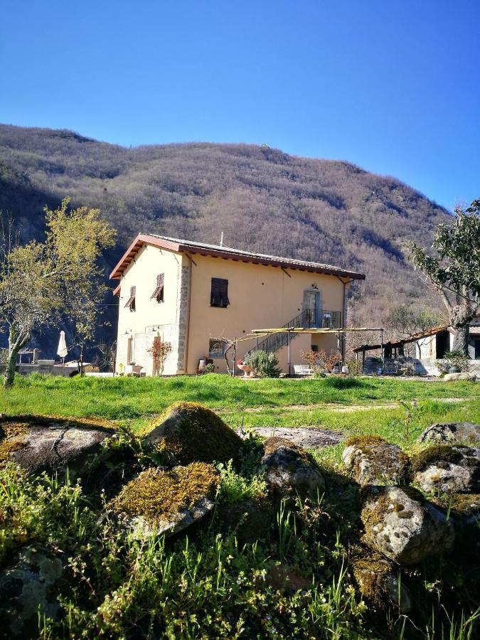 Podere Groppini Fivizzano Bagian luar foto